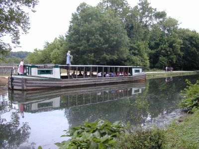 Canal boat on the Chesapeake and Ohio Canal
