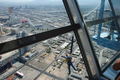 Sky jumping from Stratosphere Tower