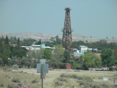 Oil production in Taft, California